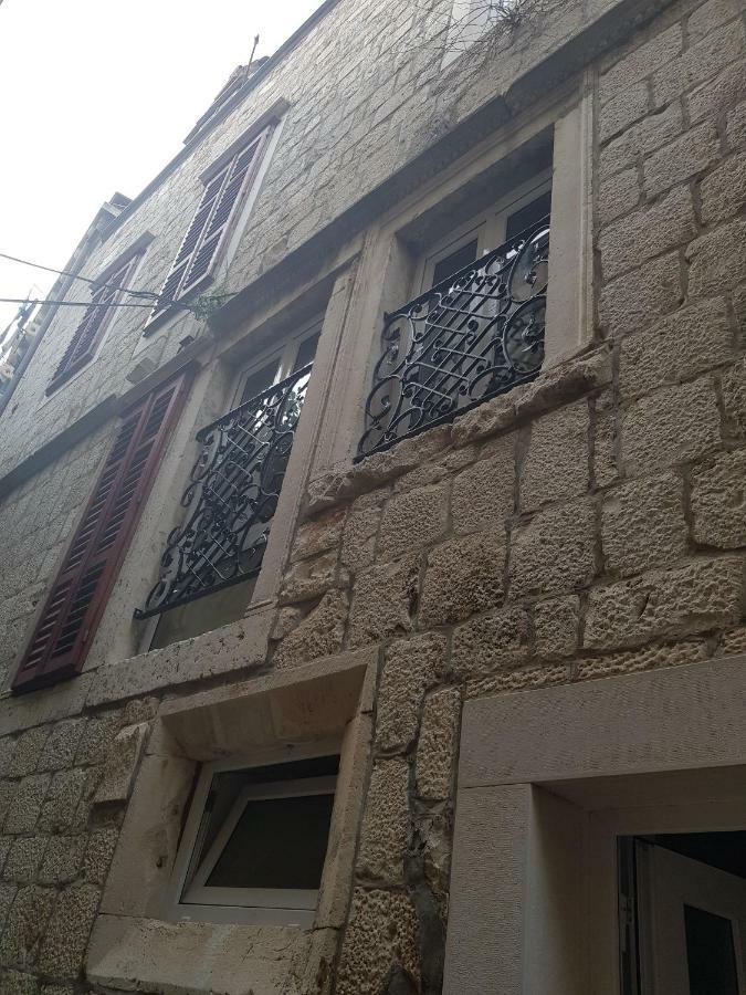 Marco'S Nest -Main Door 1 Bedroom Duplex Old Town Apartment Korcula Town Exterior photo